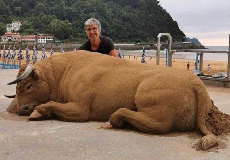 bull made out of sand