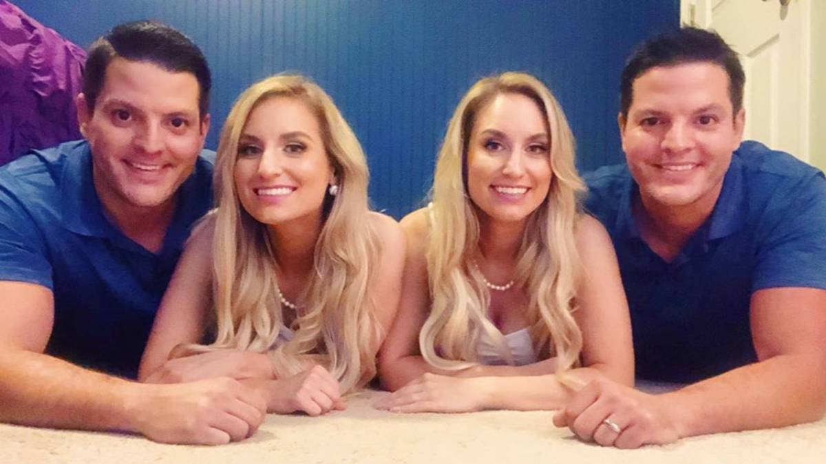 Identical Twin Sisters Married To Identical Twin Brothers Both Now Pregnant - LADbible