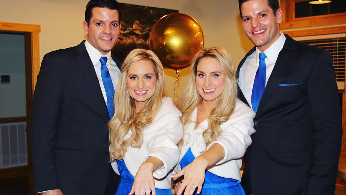 Identical Twin Sisters Marry Identical Twin Brothers, And Everyone Is Thinking The Same Thing Right Now | Bored Panda